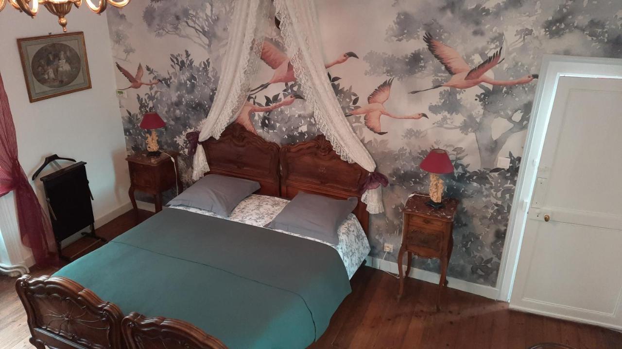 蒙泰居Les Cedres住宿加早餐旅馆 外观 照片
